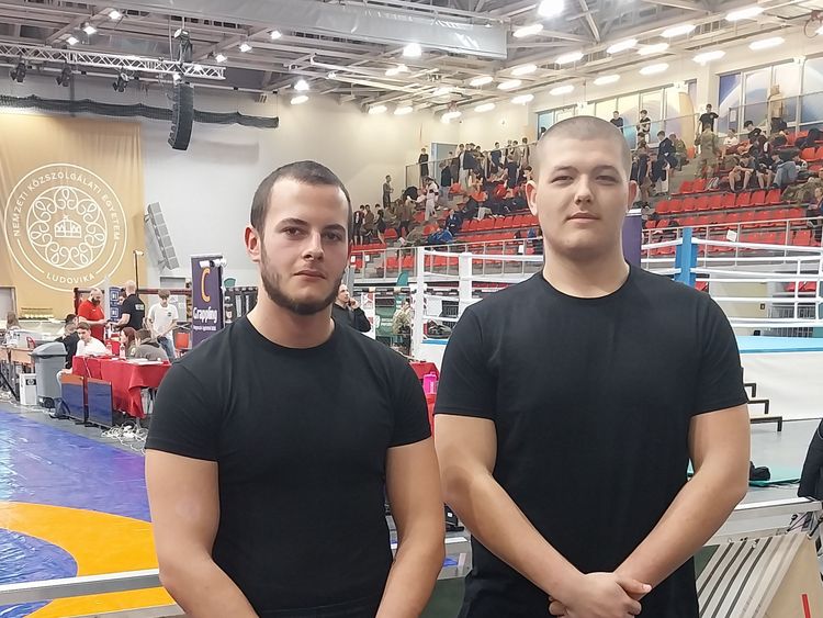 Kinizsi Közelharc Kupa