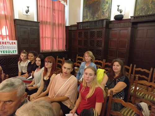Harruckernes kollégisták a Békéscsabai Irodalmi Esteken